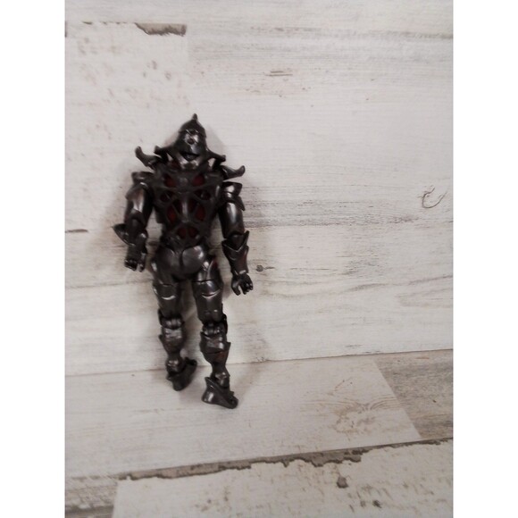 Fortnite Legendary 6-in Ruin Figurine - Picture 5 of 12